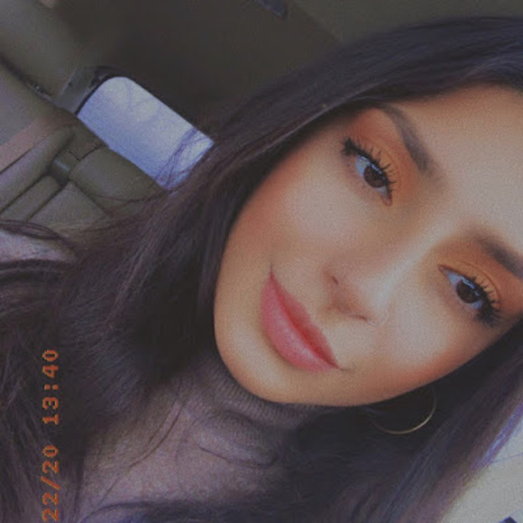 Meet your Posher, Ghazal - Picture 1 of 1